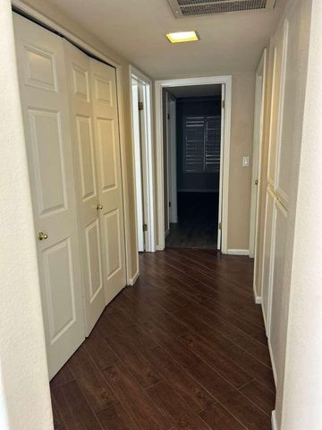 15822 N 5th Avenue, Phoenix, AZ 85023