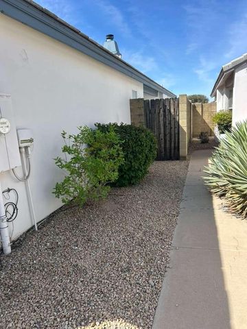 15822 N 5th Avenue, Phoenix, AZ 85023