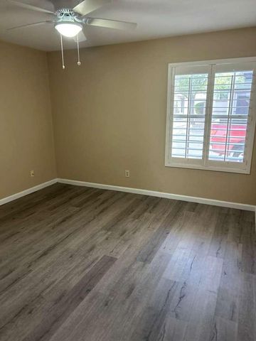 15822 N 5th Avenue, Phoenix, AZ 85023