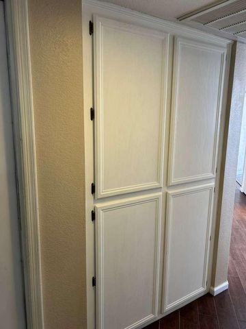 15822 N 5th Avenue, Phoenix, AZ 85023