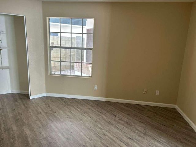 15822 N 5th Avenue, Phoenix, AZ 85023