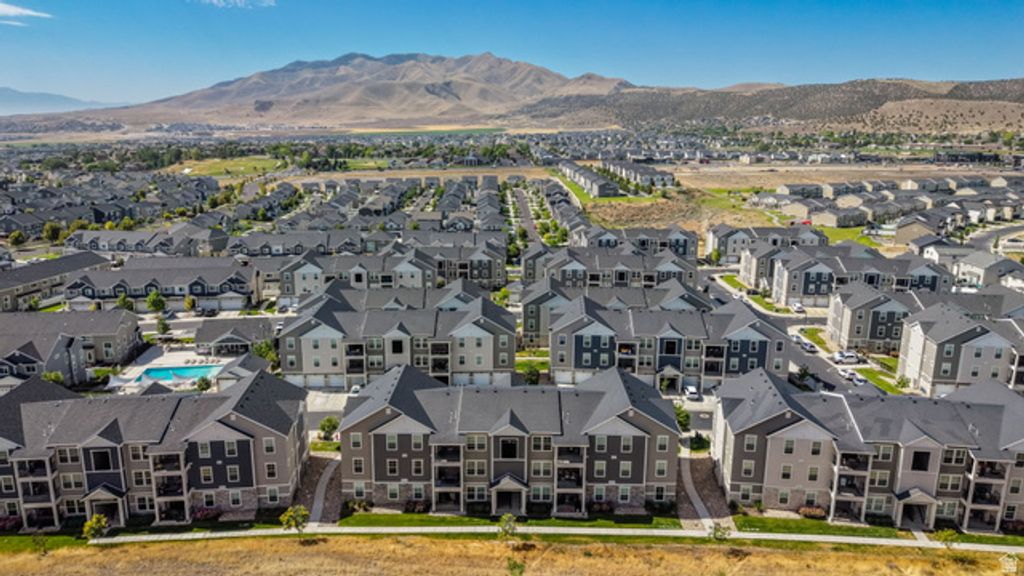 1794 W EAGLEWOOD DR #201, Saratoga Springs, UT 84045 — photo 2