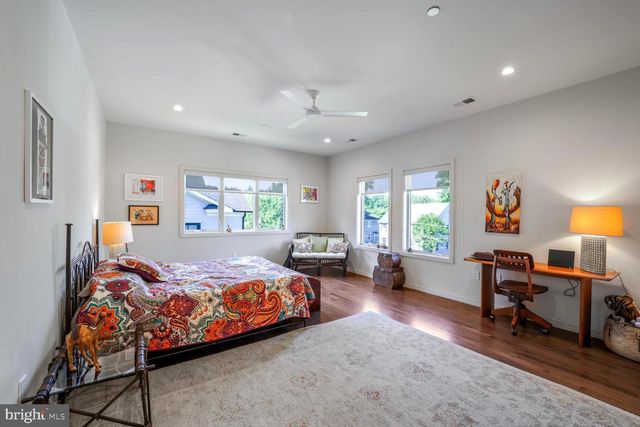 8507 RAYBURN RD, Bethesda, MD 20817