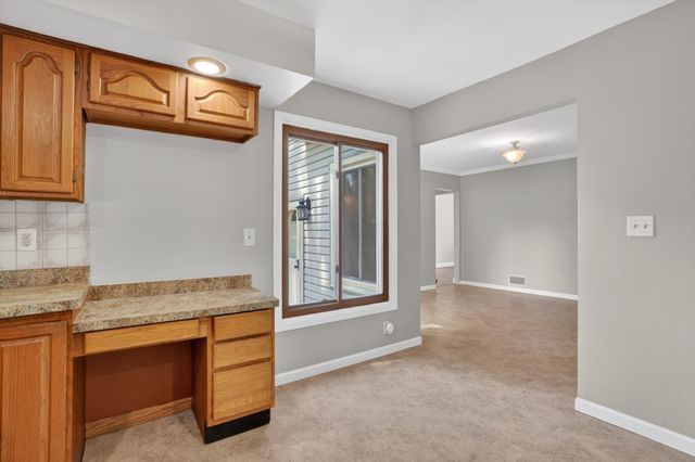 3633 Lowry Avenue N, Robbinsdale, MN 55422