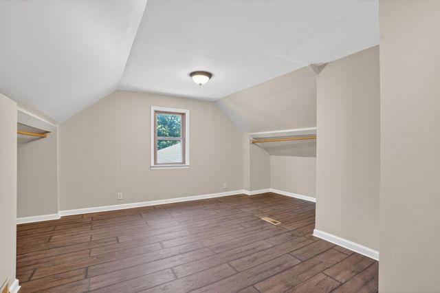 3633 Lowry Avenue N, Robbinsdale, MN 55422