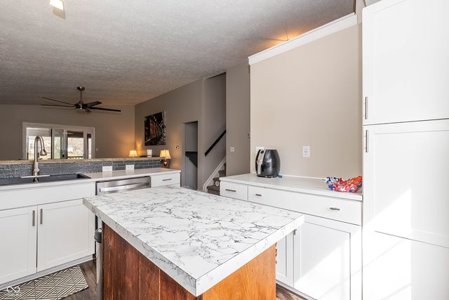 1308 Ascot Drive, Lebanon, IN 46052