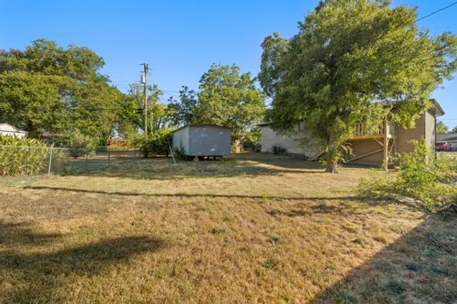 1130 Lodema Lane, Duncanville, TX 75116