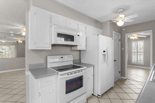 222 Oakridge Drive, Martinez, GA 30907