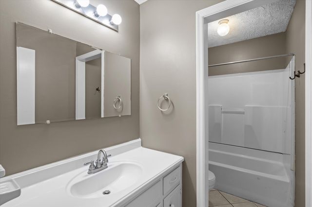 222 Oakridge Drive, Martinez, GA 30907