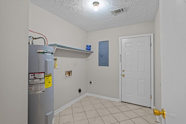 222 Oakridge Drive, Martinez, GA 30907