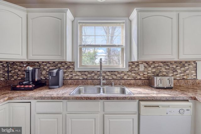 137 MAPLE DR, Hanover, PA 17331