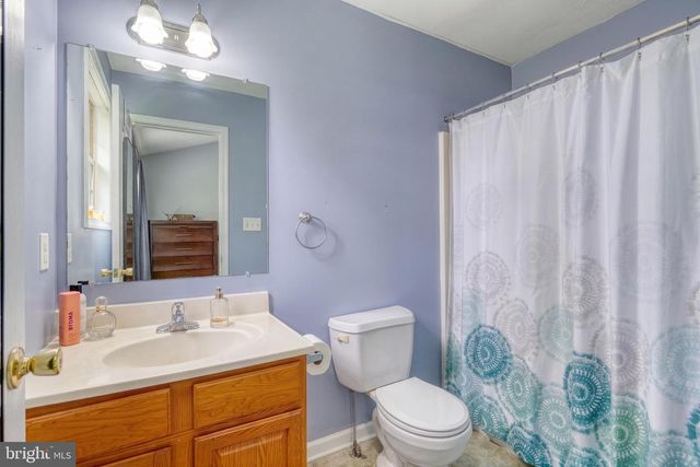 137 MAPLE DR, Hanover, PA 17331