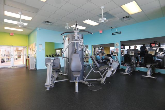 1115 LAKE TER 206, Boynton Beach, FL 33426