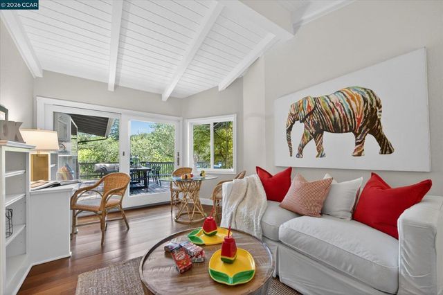 854 Revere Rd, Lafayette, CA 94549