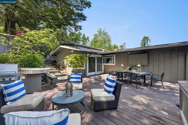 854 Revere Rd, Lafayette, CA 94549