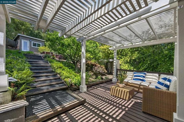 854 Revere Rd, Lafayette, CA 94549