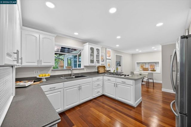 854 Revere Rd, Lafayette, CA 94549