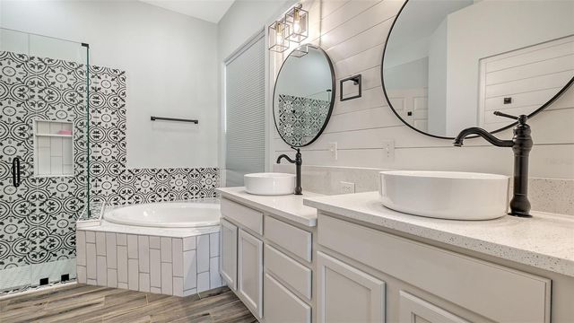 6433 BLUE GROSBEAK CIRCLE, Lakewood Ranch, FL 34202