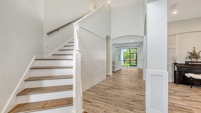 6433 BLUE GROSBEAK CIRCLE, Lakewood Ranch, FL 34202