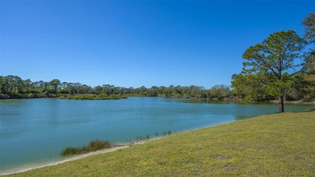 6433 BLUE GROSBEAK CIRCLE, Lakewood Ranch, FL 34202