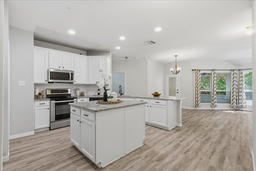 2012 Bridgeport Drive, Providence Village, TX 76227 — photo 4