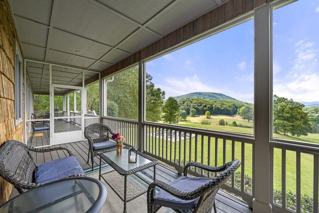 2653 Ben T Huiet Hwy, Clarkesville, GA 30523