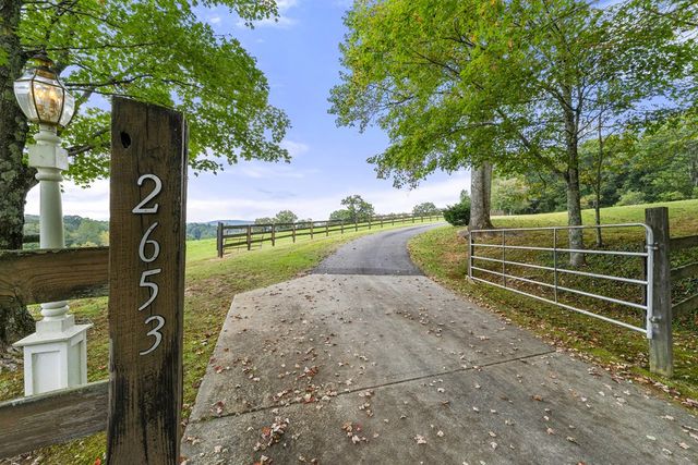 2653 Ben T Huiet Hwy, Clarkesville, GA 30523