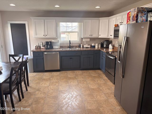 70 Dove Trail, Taylorsville, KY 40071