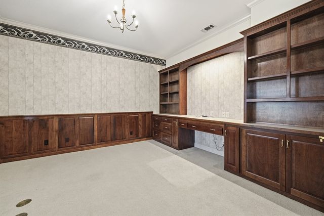 1464 Saddle Club Dr, Kerrville, TX 78028