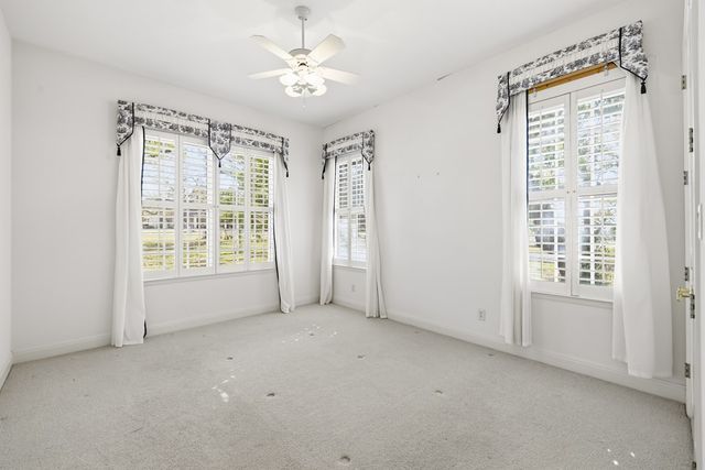 1464 Saddle Club Dr, Kerrville, TX 78028