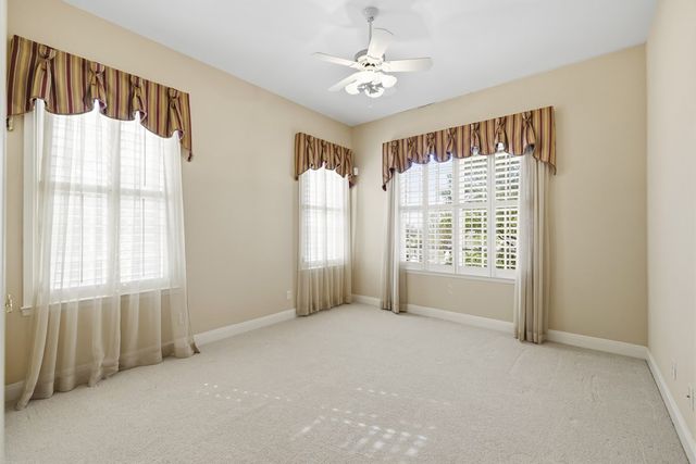 1464 Saddle Club Dr, Kerrville, TX 78028