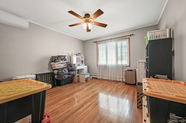 913 4th Street first floor, West Babylon, NY 11704