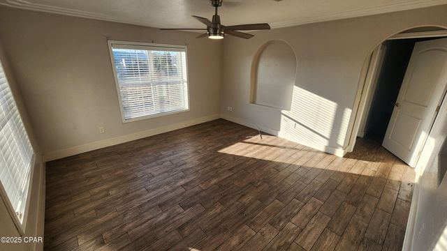 5105 E 14th Street, Panama City, FL 32404
