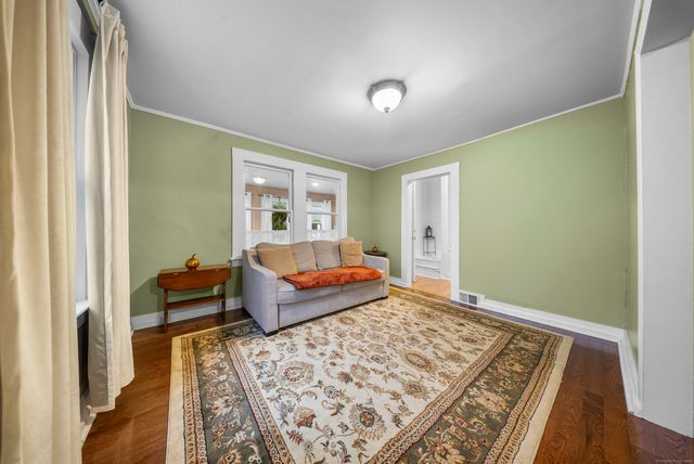 27 Peck Street, Milford, CT 06460