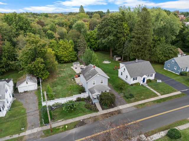27 Peck Street, Milford, CT 06460