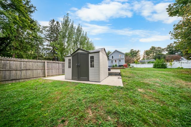 27 Peck Street, Milford, CT 06460