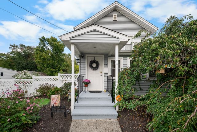27 Peck Street, Milford, CT 06460