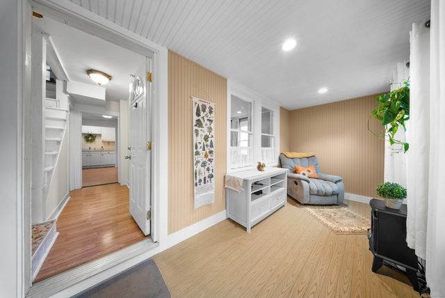 27 Peck Street, Milford, CT 06460