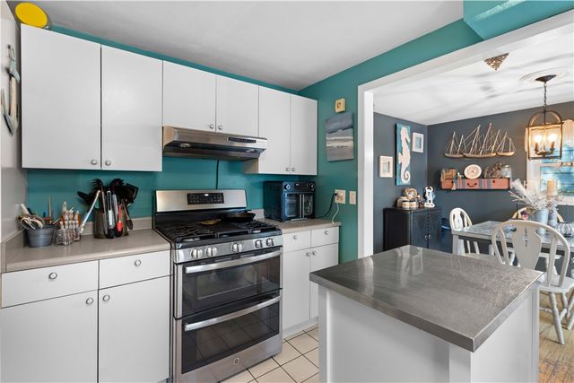 102 Harding Avenue, Salina, NY 13088
