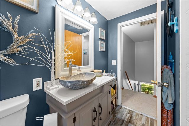102 Harding Avenue, Salina, NY 13088