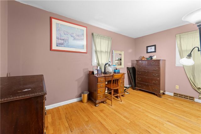 102 Harding Avenue, Salina, NY 13088