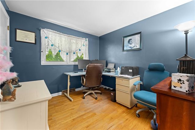102 Harding Avenue, Salina, NY 13088