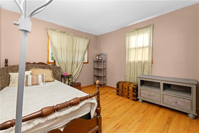 102 Harding Avenue, Salina, NY 13088
