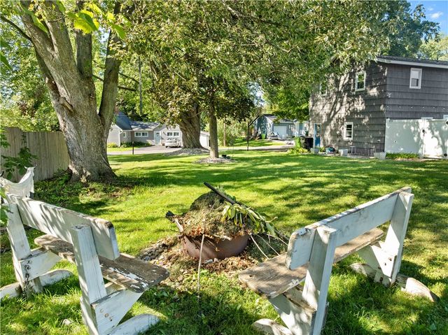 102 Harding Avenue, Salina, NY 13088