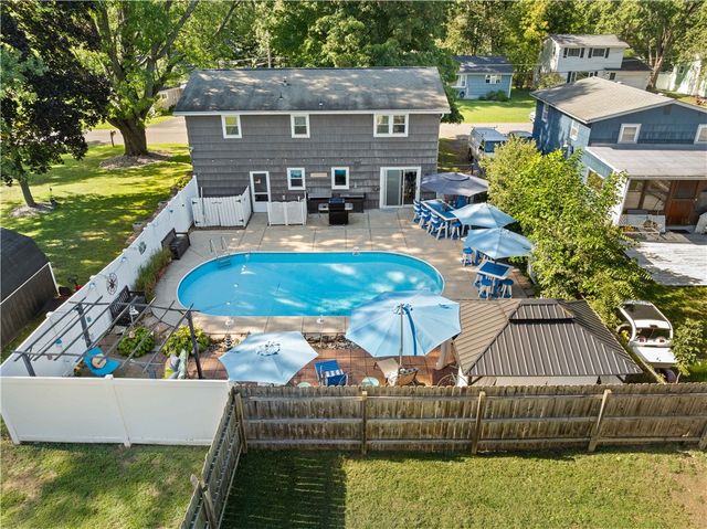 102 Harding Avenue, Salina, NY 13088