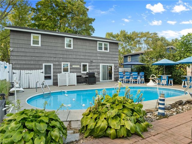 102 Harding Avenue, Salina, NY 13088