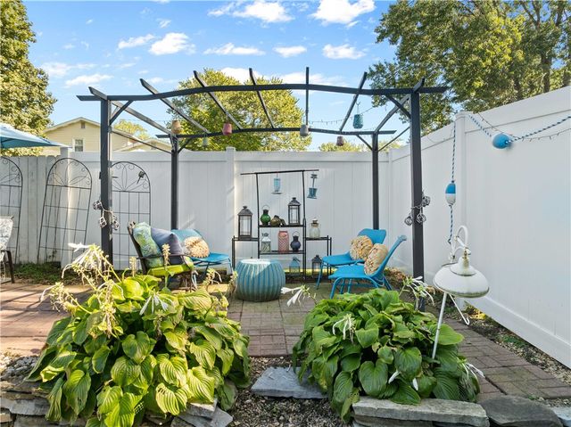 102 Harding Avenue, Salina, NY 13088