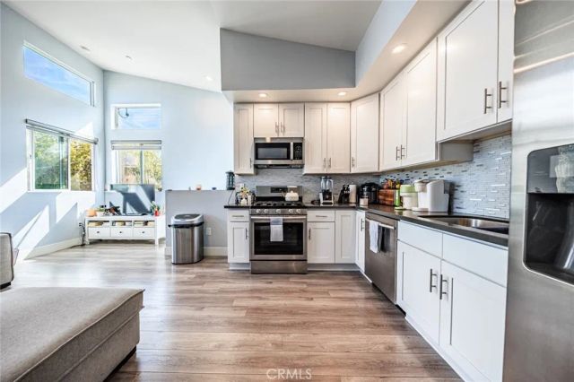 5743 Case, North Hollywood, CA 91601