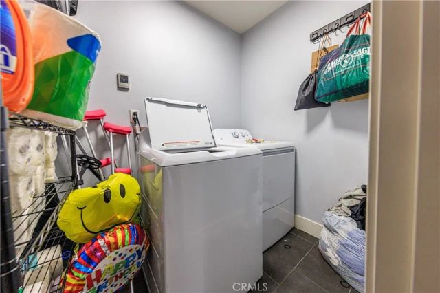 5743 Case, North Hollywood, CA 91601