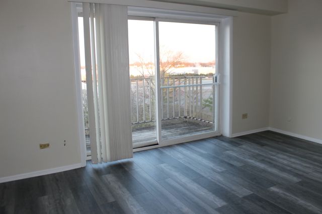 4500 Beau Monde Drive 400, Lisle, IL 60532